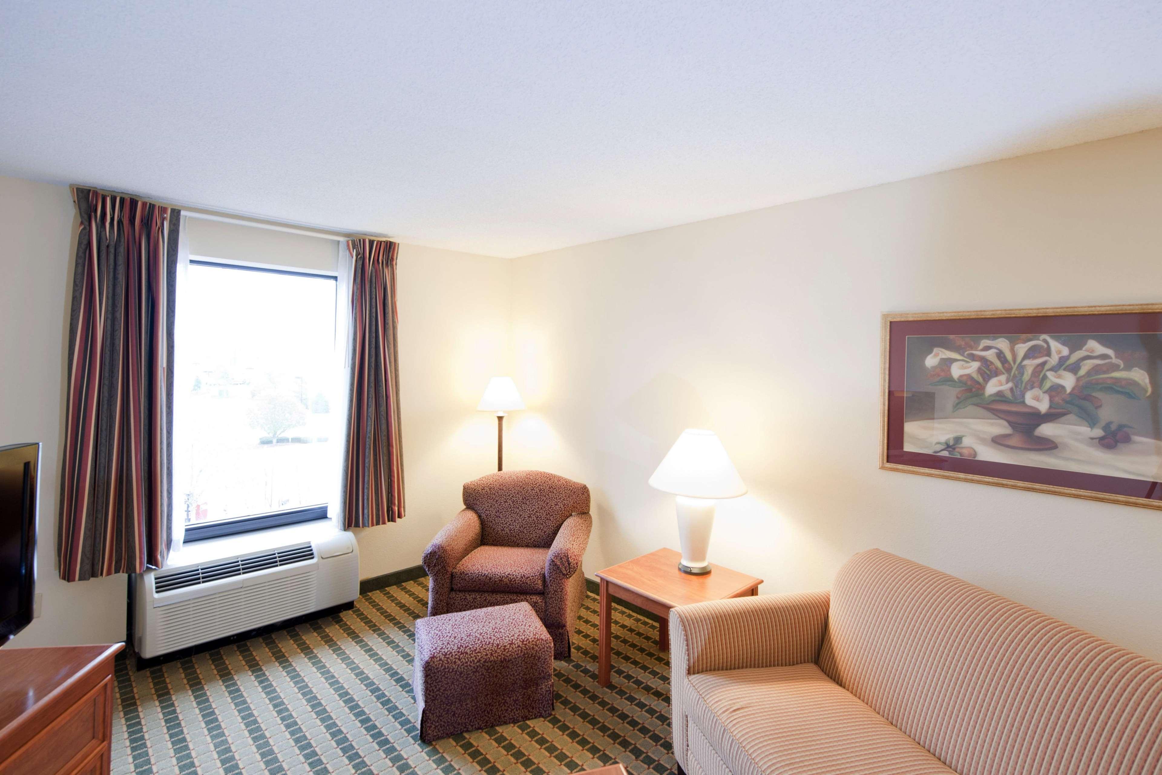 Hampton Inn & Suites St. Louis-Chesterfield Court House Buitenkant foto